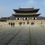 Zweite „Sicherheitsschleuse“ am Gyeongbok Palais.